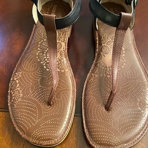 Memphis Thong Sandals.